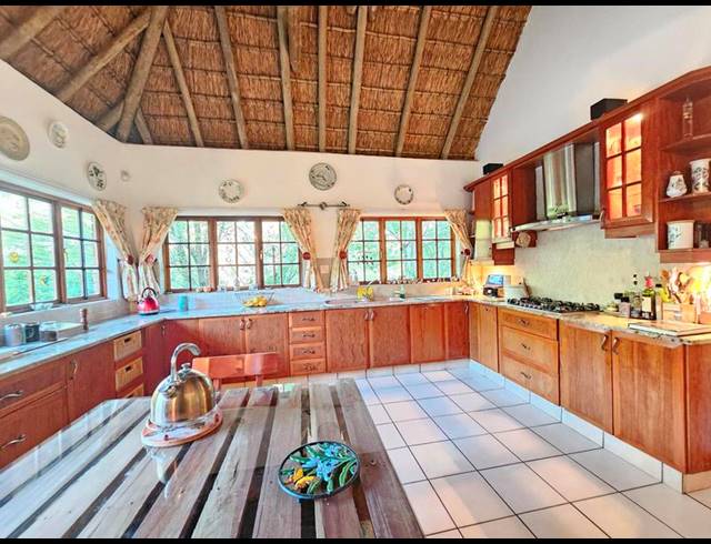 4 BEDROOM HOUSE FOR SALE IN RUIMSIG